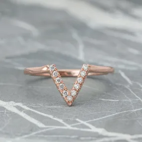 11 Diamond V Wedding Band, Victoria Setting, 14K Rose Gold