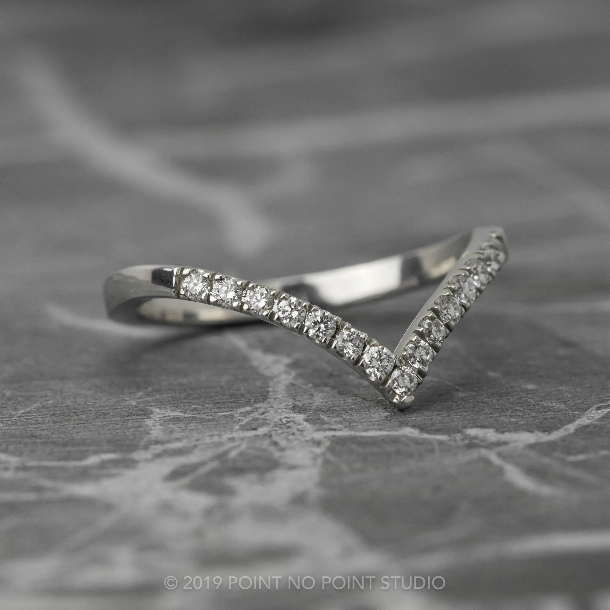 15 White Diamond Vivian Band, 14K White Gold