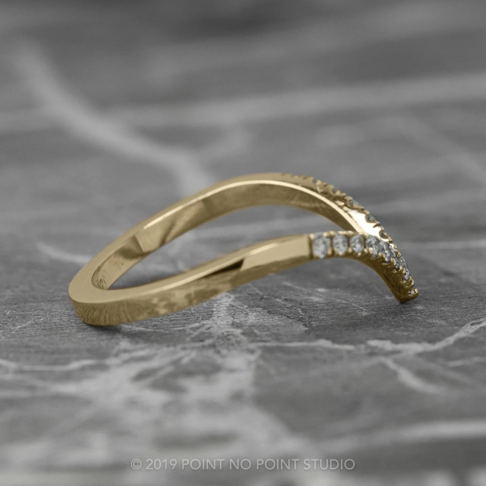 15 White Diamond Vivian Band, 14K Yellow Gold