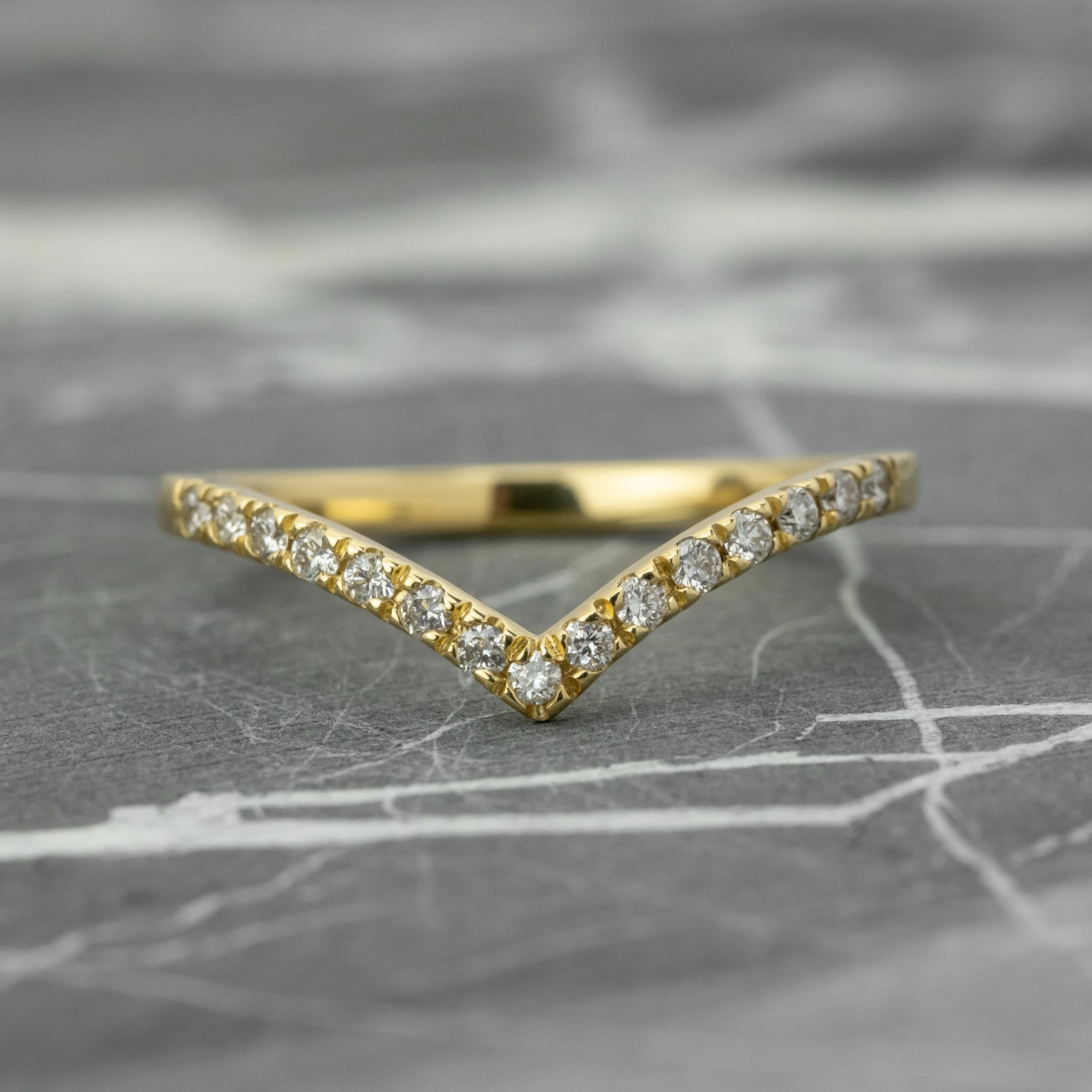 15 White Diamond Vivian Band, 14K Yellow Gold