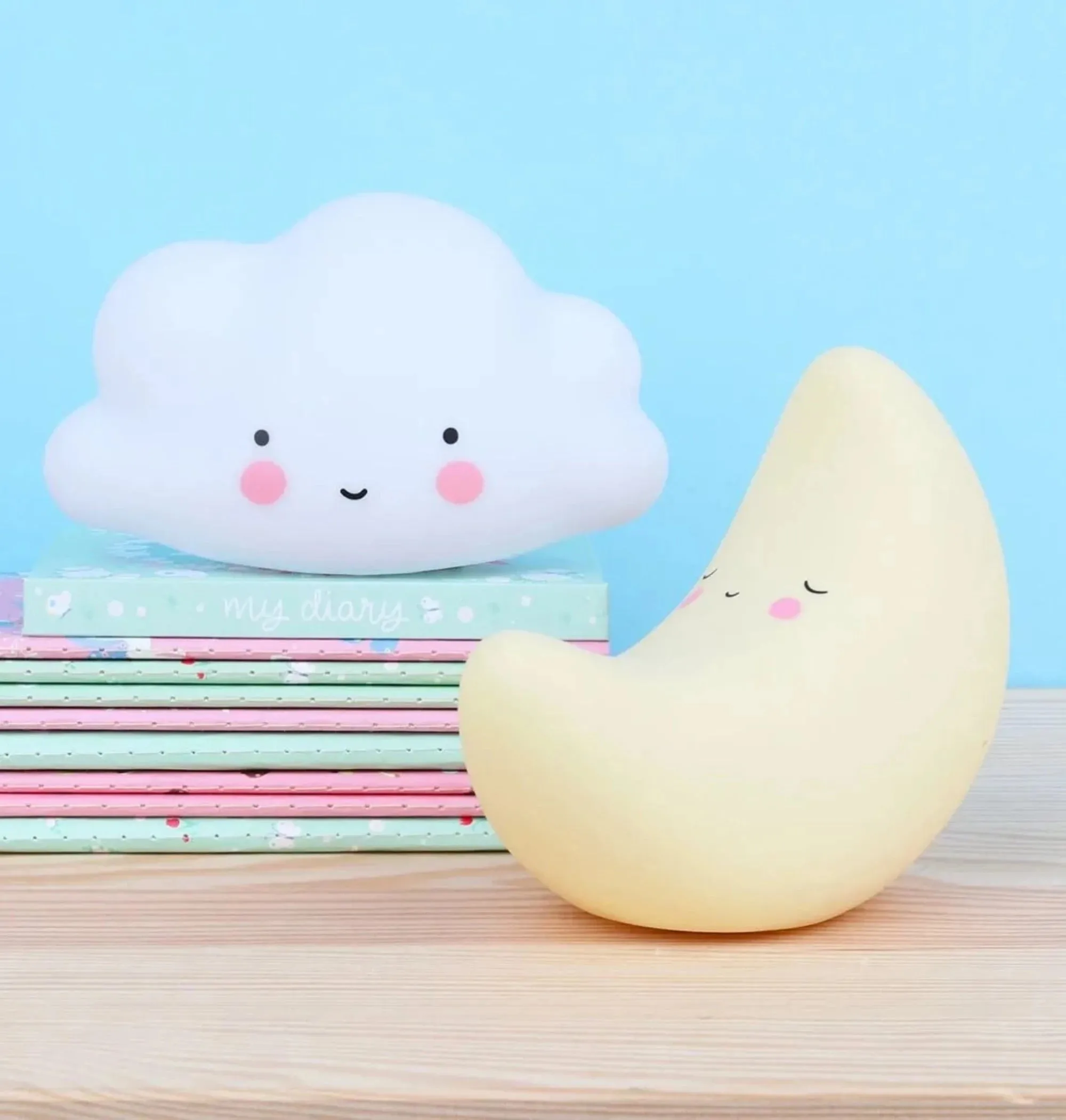 A LITTLE LOVELY COMPANY: Little Light - Moon