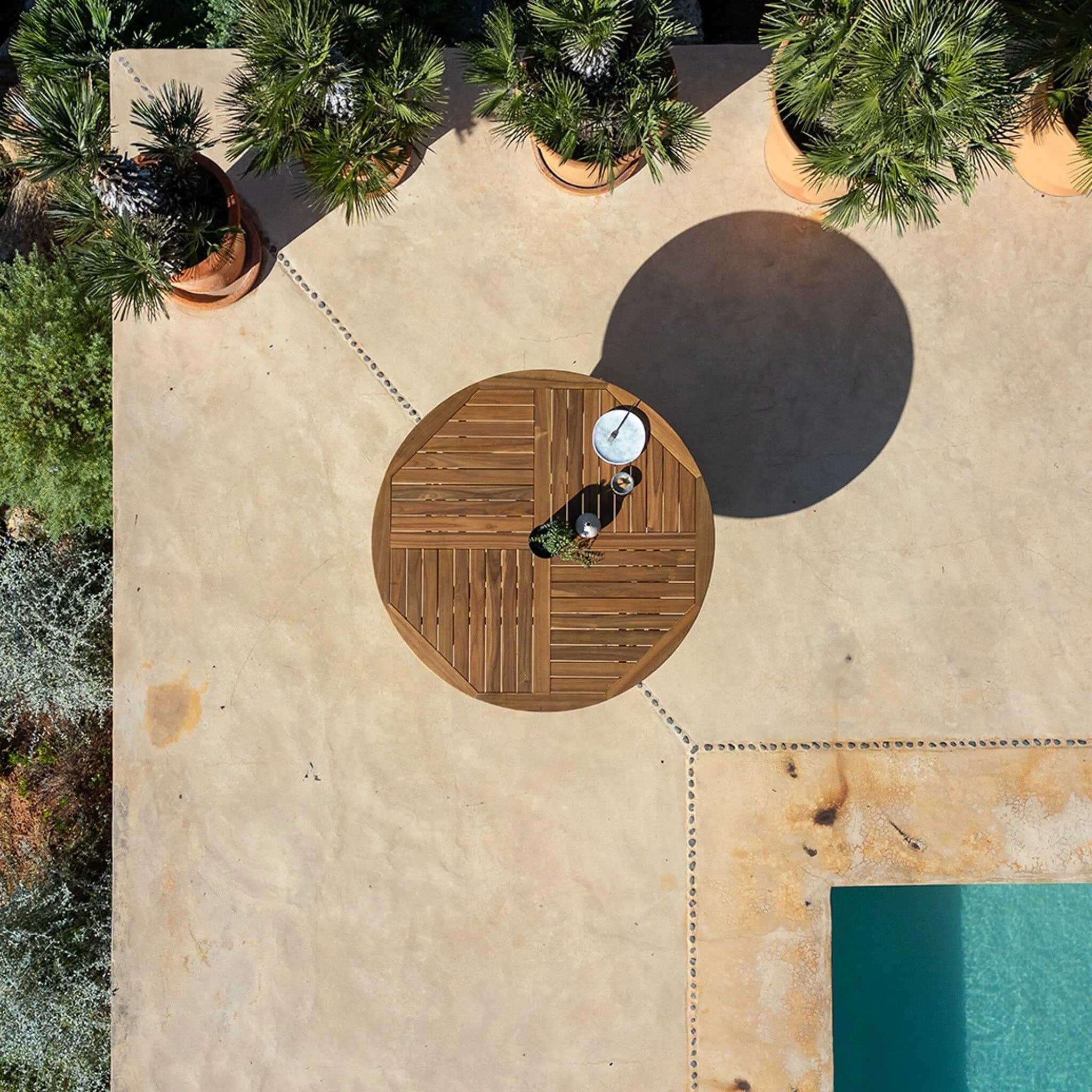 Ashby 6 Seater Wooden Round Garden Dining Set with Grey LED Premium Parasol  - 130cm