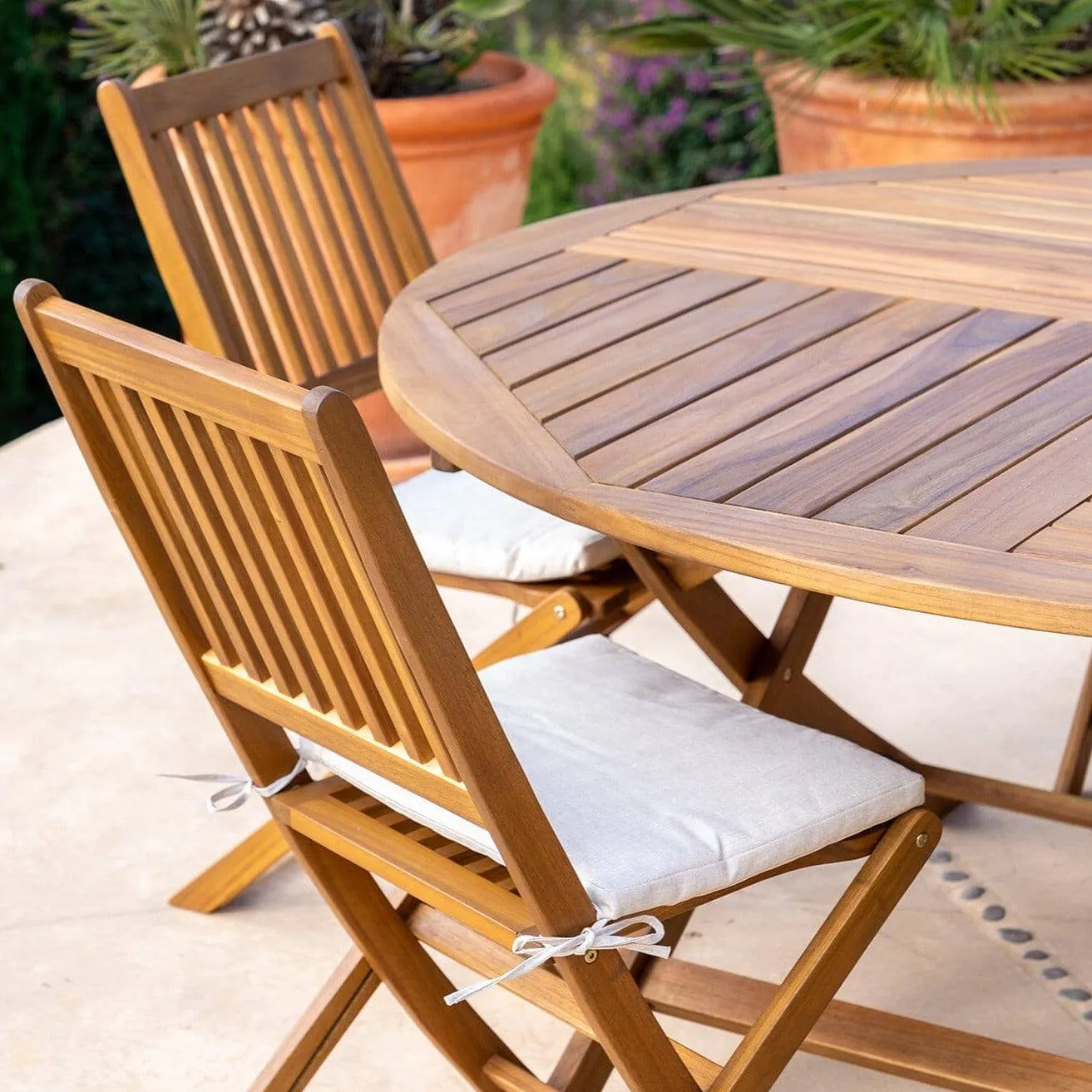 Ashby 8 Seater Wooden Round Garden Dining Set with Grey Parasol - 160cm