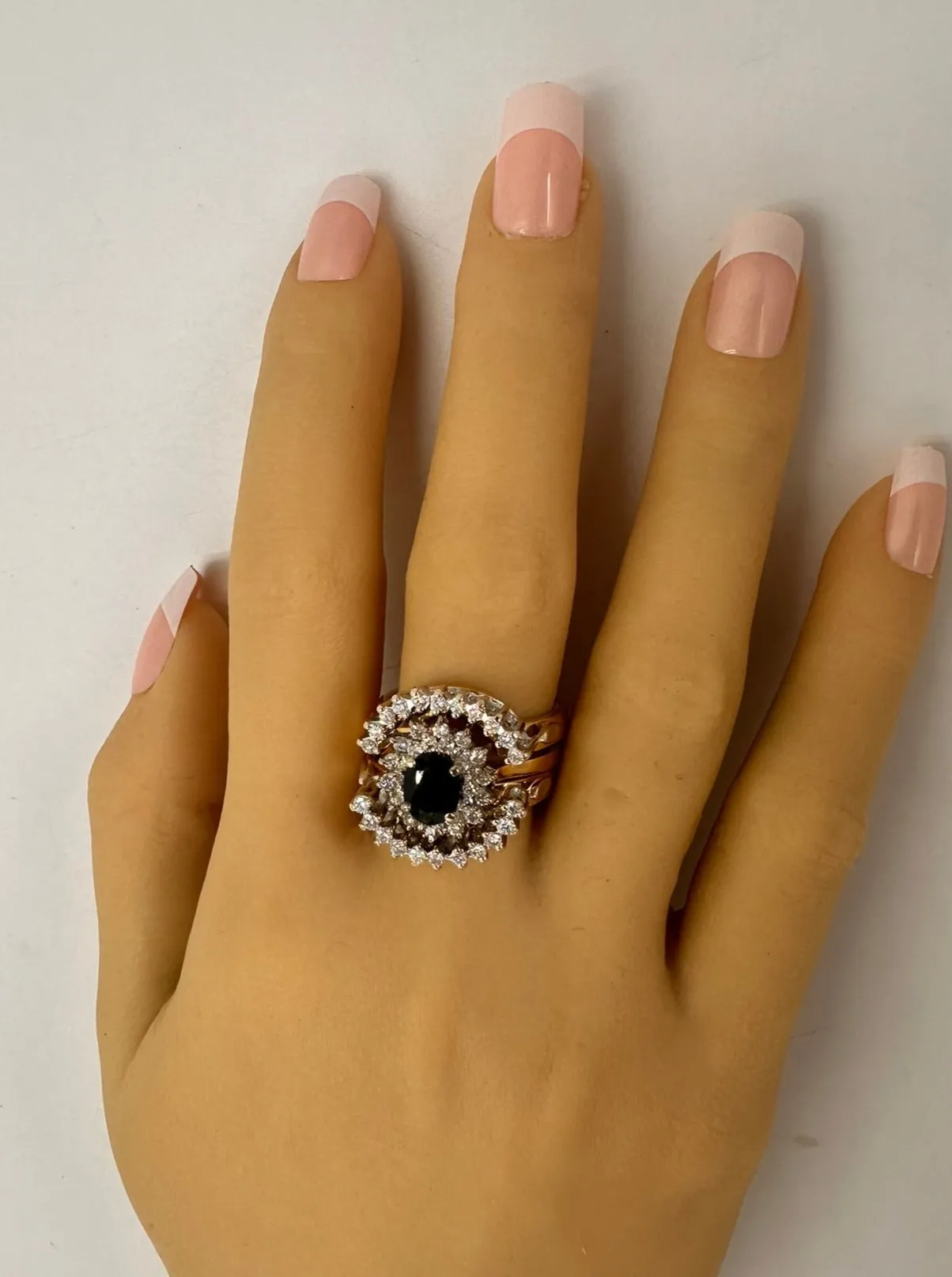 Captivating Sapphire and Diamond Bridal Set in Yellow Gold and Palladium