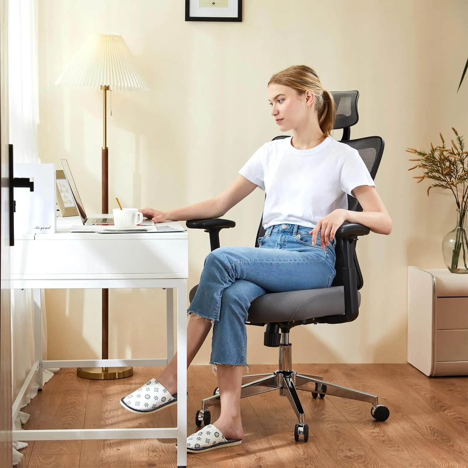 Ergonomic Office Chair with 2D Armrest Adjustable Lumbar Support & Headrest,135°Tilt Function