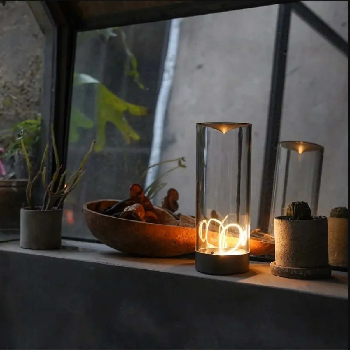 GlowSync | Smart LED Ambient Light - Innovative RGB Lighting Device