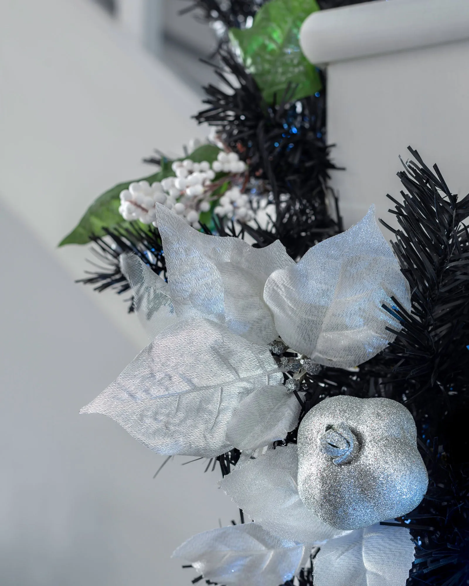 Pre-Lit Decorated Garland, Black/Silver, 9 ft