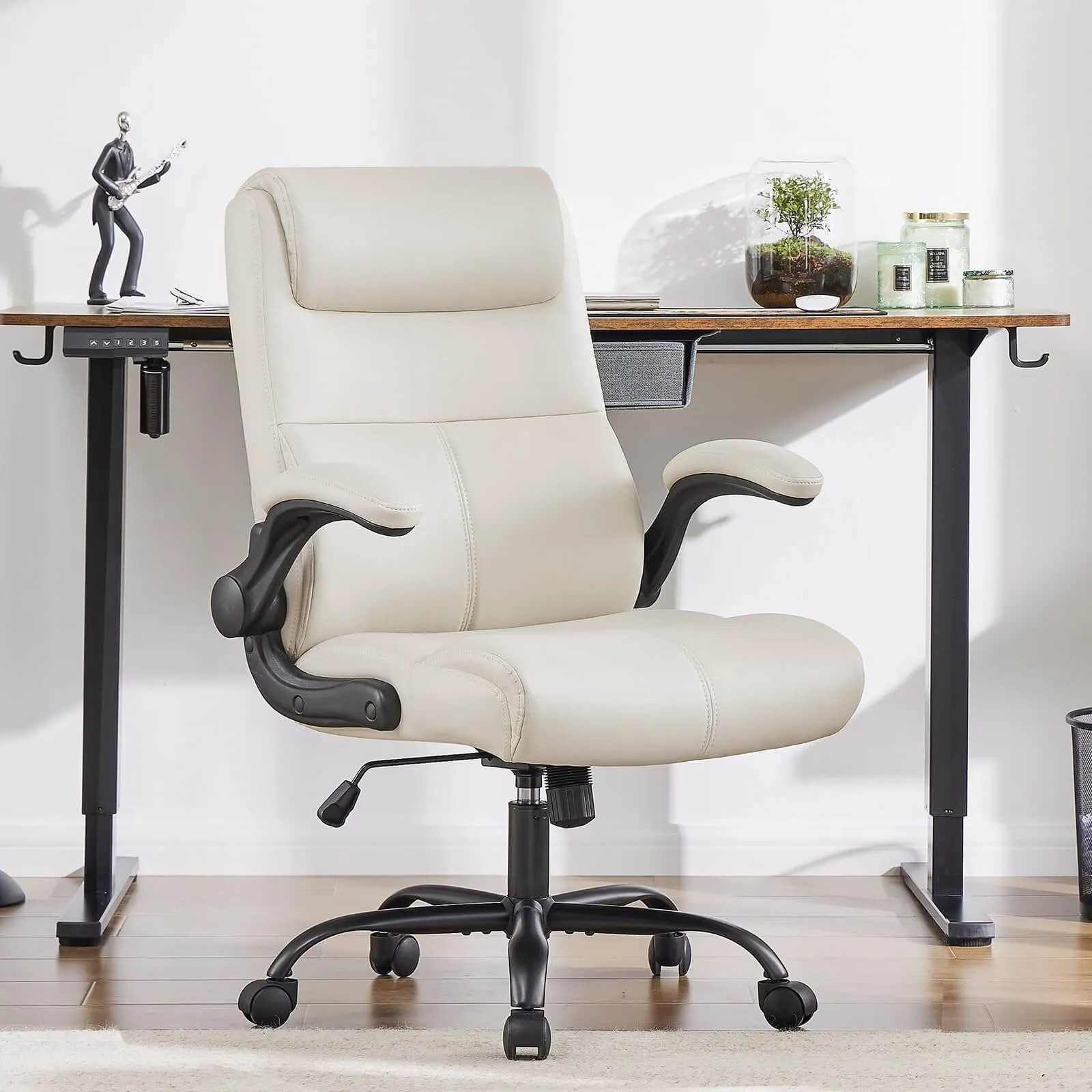 PU Leather 360° Swivel Ergonomic Office Chair with Flip-up Armrest and Lumbar Support