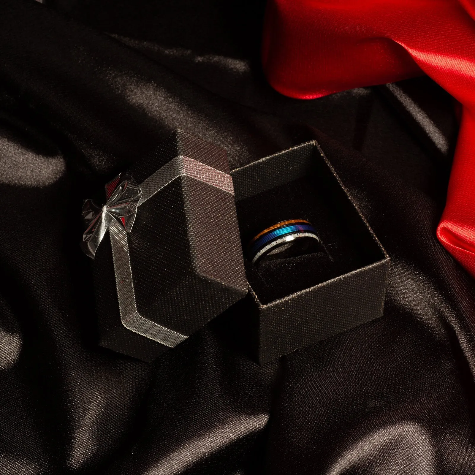 "Redwood" Brushed Tungsten Carbide Ring with Red Wood Inlay, 8mm