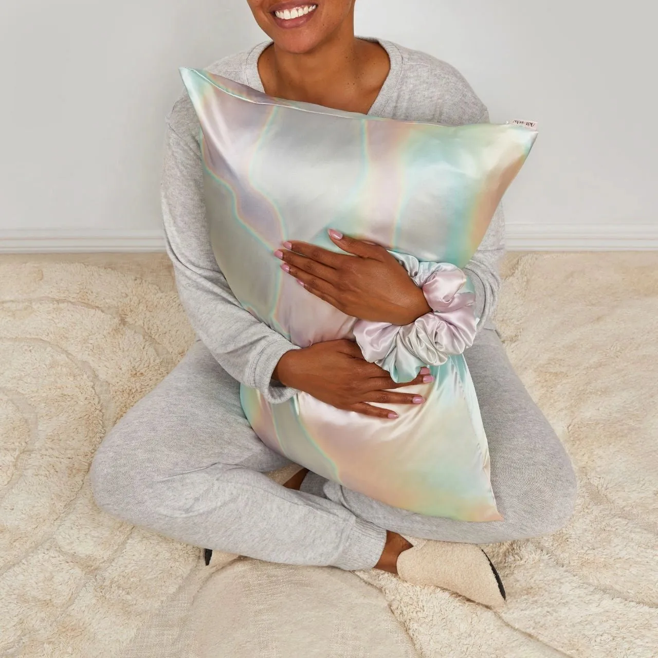 Well Rested Satin Pillowcase and Pillow Scrunchie Set - Aura